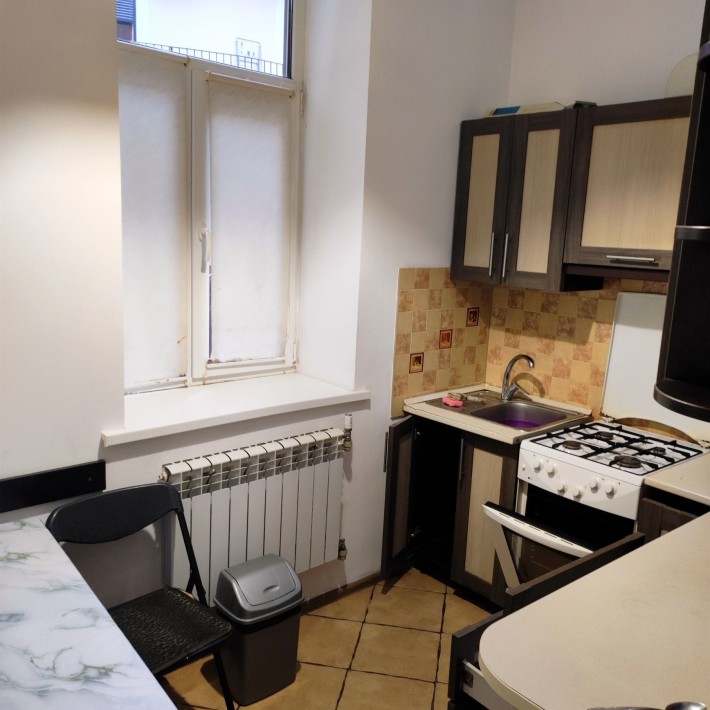 Продаж 3кн в центрі на Українська- Доброго. - фото 1