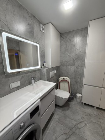 Продається 2-кімнатна квартира в новобудові, рн Майдану - фото 1