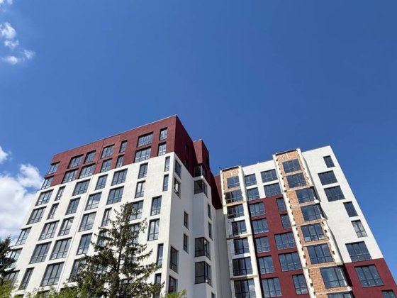 Продаж 3-к новобудови біля Майдану Черновцы
