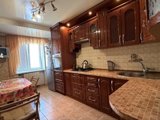 Продаж 3-кімнатної квартири в центрі міста Черкаси