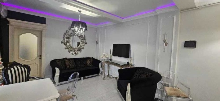 Продаж розкішної квартири в самому центрі міста! - фото 1