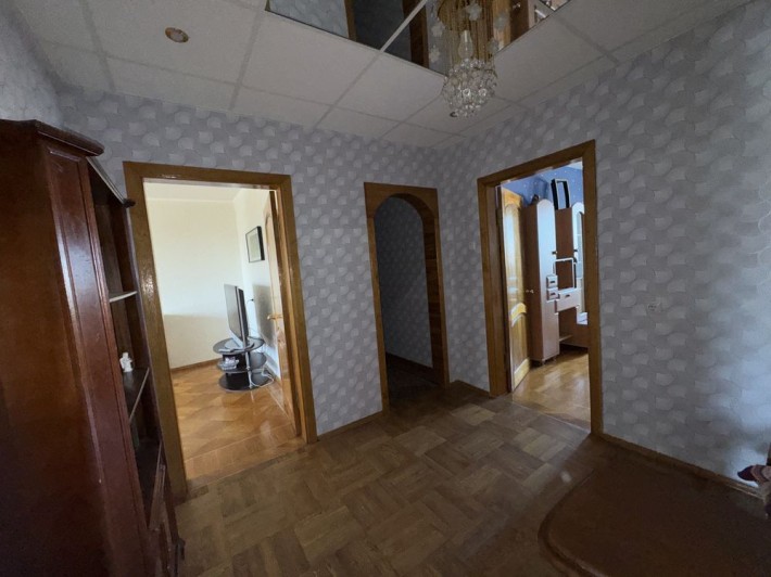 Продається 4-и кімнатна  квартира від власникс - фото 1