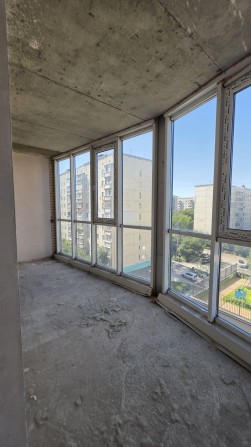 Продаж великої однокімнатної квартири 73кв.м - фото 1