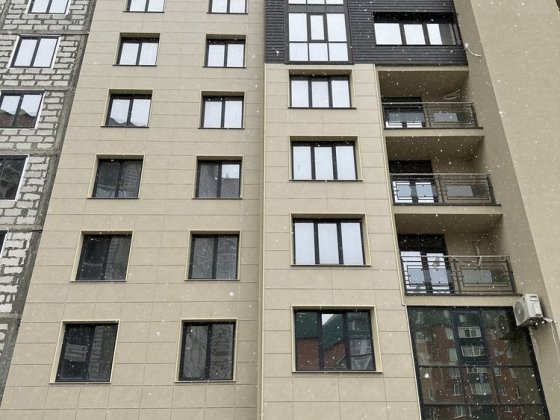 Продається 2х кімнатна новобудова76м 2  Герцена (Парус), Черновцы