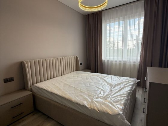 Продаж 1,5 кімнатної квартири 2 поверх  з кладовою м.Ужгород вул.Загорська ЖК Садовий Ужгород