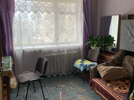 Продається двокімнатна квартира на Героїв Майдану Черновцы