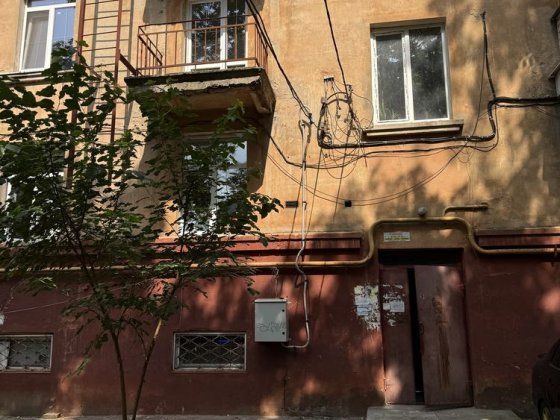 Продаж 2-кімнатної сталінки в центрі міста, район Площі Чернигов