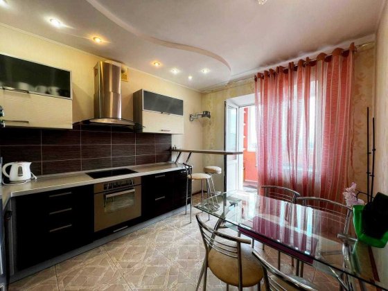 Продам 2 кімнатну квартиру проспект Перемоги 5 Кутів Чернигов