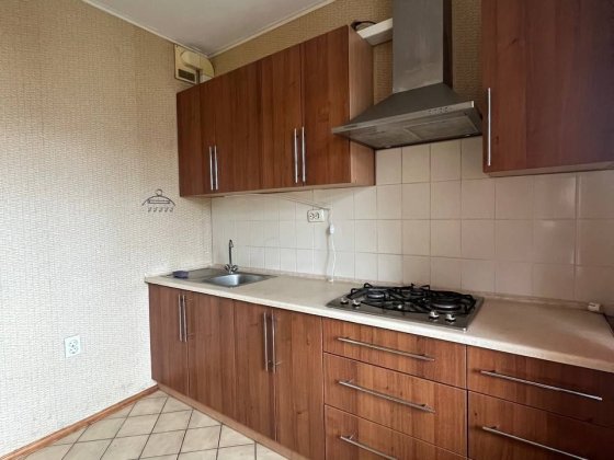 Продаж 2 кімнатна Л.Лукьяненко Індивідуальне опалення. Ремонт Чернигов