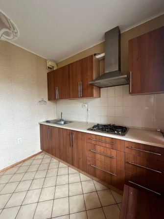 Продаж 2 кімнатна Л.Лукьяненко Індивідуальне опалення. Ремонт - фото 1