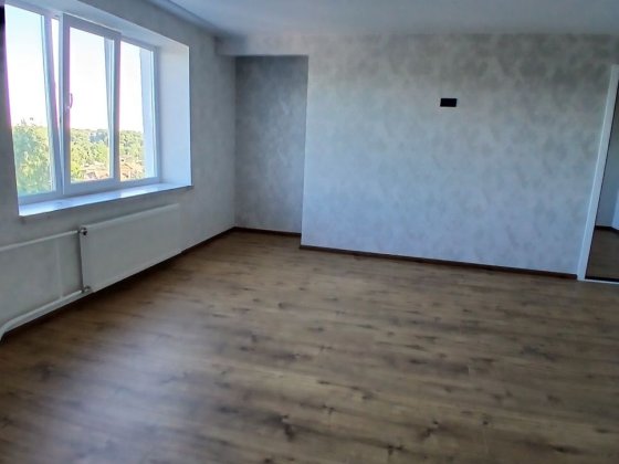 Квартира студія зі свіжим ремонтом Чернигов