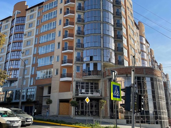 3-х кімнатна новобудова на Героів Майдану Чернівці