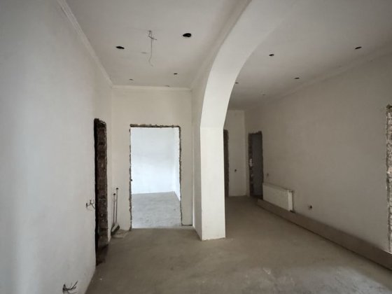 Продаж 3-кім.  квартири, 150 м2, у новобудові | Район парку Шевченка Черновцы