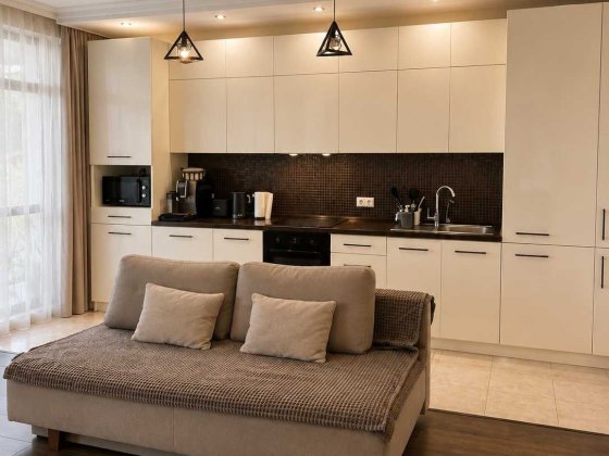 Простора квартира 96 м² з терасою та паркінгом Ужгород