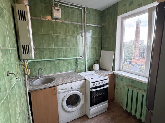 ЦЕНТР! Продам 2 кімн.кв по вул.Шевченка Чернигов