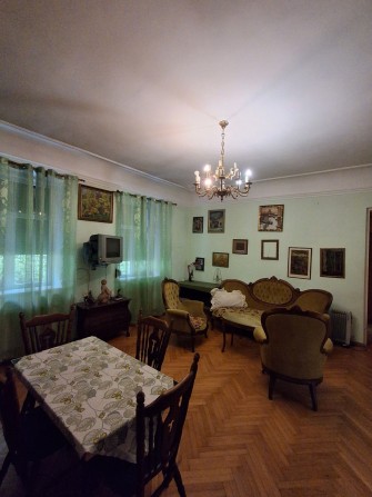 Продається 2-х кімнатна квартира по вул. Лукʼяна Кобилиці - фото 1