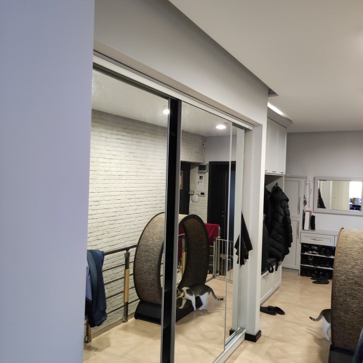 Продаж 4кн,квартири в будинку,р-н Кобилянської. - фото 1