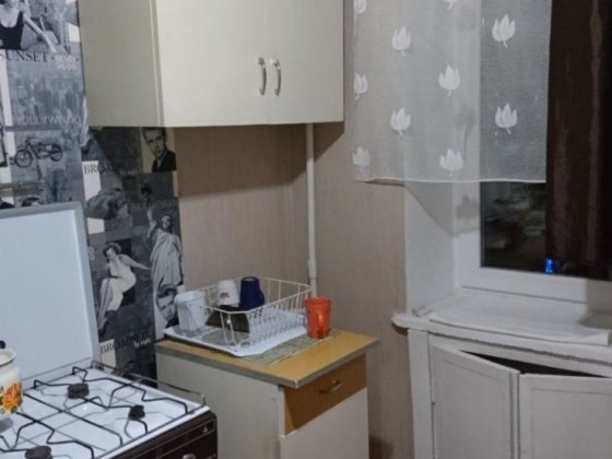Продам невелику 1-но кімн кв , проспект Л.Лук'яненка Чернігів