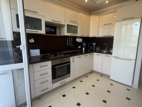Продаж квартири 42 кв.м. м.Ужгород вул.Єнківська  Газ! Ужгород