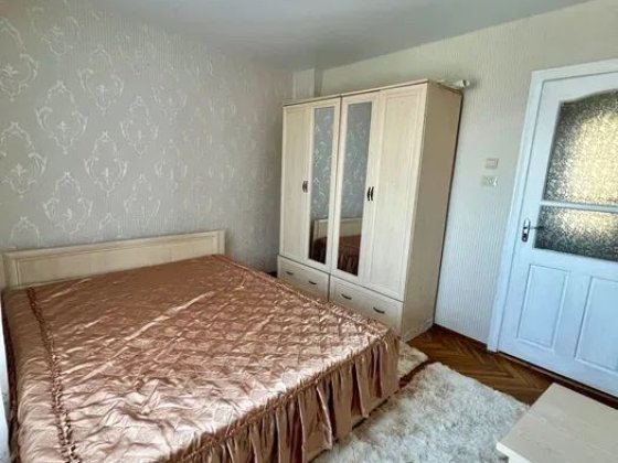 2х кімнатна квартира по вул. Шкільній Чернівці
