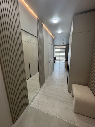 Продам квартиру 2 кім у ЖК Б4 Ужгород - фото 1