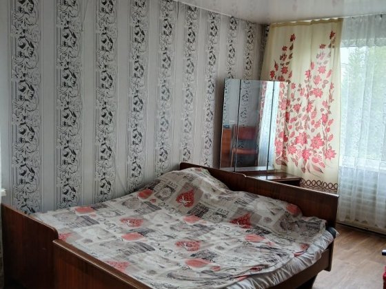 Продаж 3х кім.кв. вул. Соборності(СШ 12) Чернигов