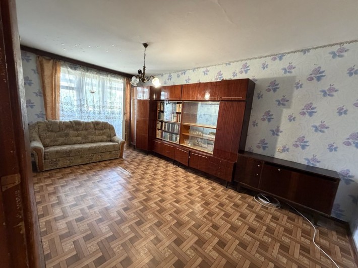 Продам 3ну квартиру на Юності - фото 1
