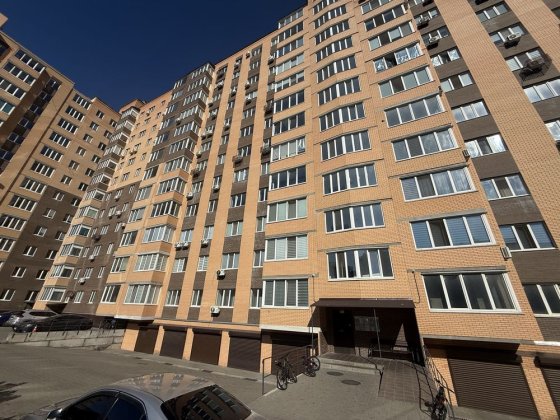 Повноцінна 2-кімнатна новий будинок Євідновлення Черкаси