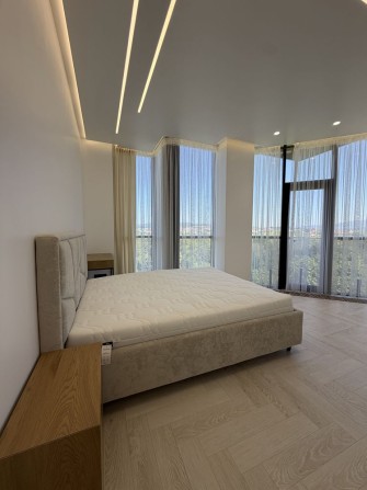 Продаж нової 3 кімнатної квартири. Набережна. Парк - фото 1
