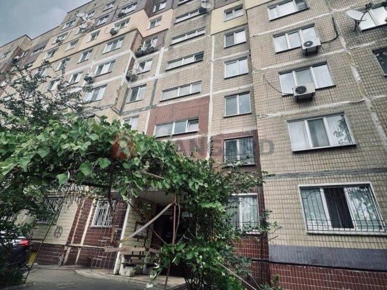 продаж 1к на Соколі, готівка та б/н