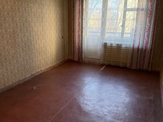 Продам однокомнатную квартиру Чернігів
