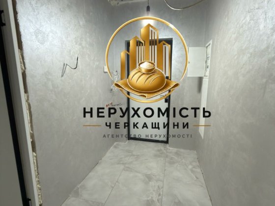 Продаж видової 2-кімнатної квартири р-н Митниця Черкаси