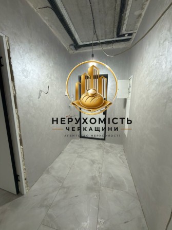 Продаж видової 2-кімнатної квартири р-н Митниця - фото 1