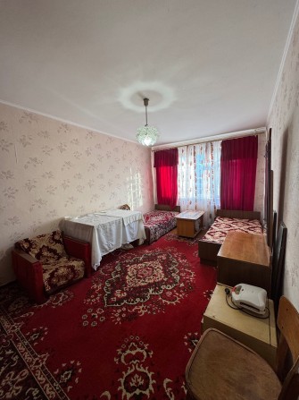 Продаж трикімнатної квартири район Вишенька по проспекту Юності - фото 1