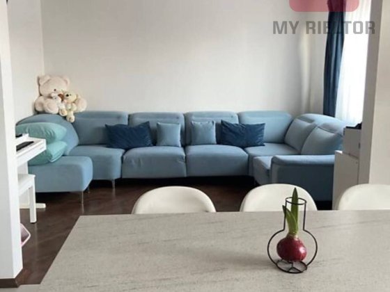 Продаж трикімнатної квартири по вул.Капушанська Ужгород