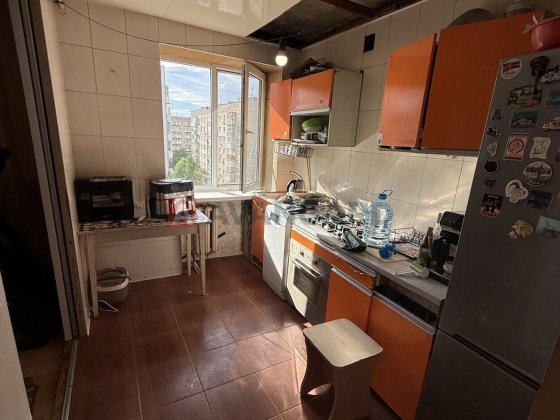 Продам 1-к квартиру(перепланирована в 2-х) Днепр