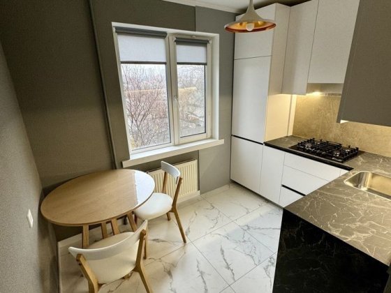 Продаж 1к квартири в Центральному районі