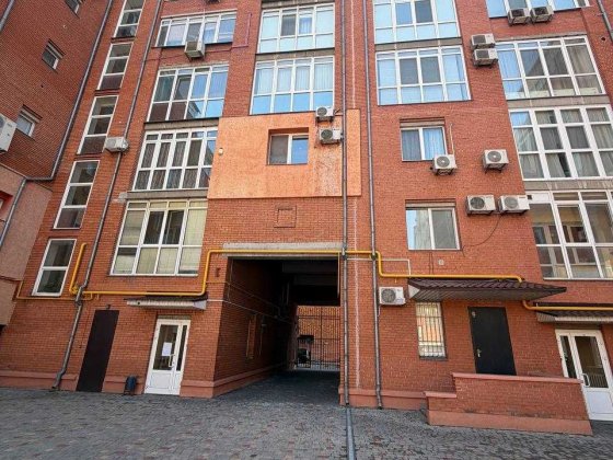 Продажа 3-х комнатной квартиры, пер.Шевченко.