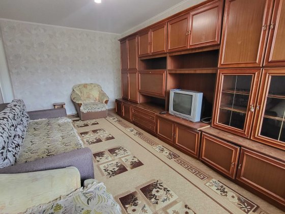 2 комнатная квартира по ул Старобелоусской, 3 этаж Чернигов