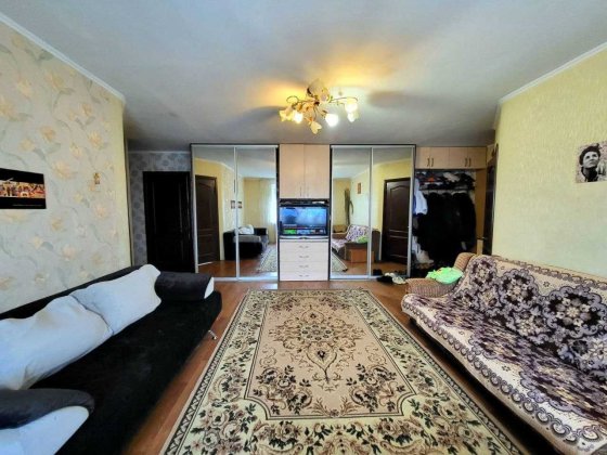 Продаж 4-кімнатної квартири, вул. Р. Скалецького Винница