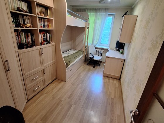 Продам 2ух ком Жм Покровский Коммунар 5п правый берег г.Днепр Дніпро