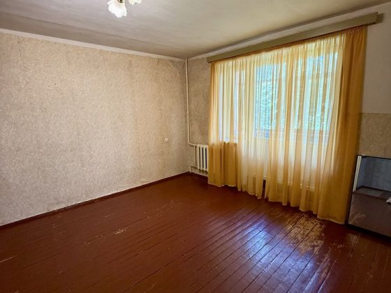 1-кімнатна квартира по вул. Соборності, неподалік 12 школи Чернигов