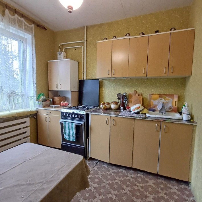 Продам 2к квартиру на Березинкі , ТРЦ Караван - фото 1