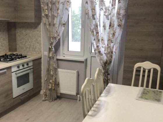 Продам 2 кім в центрі Житомир