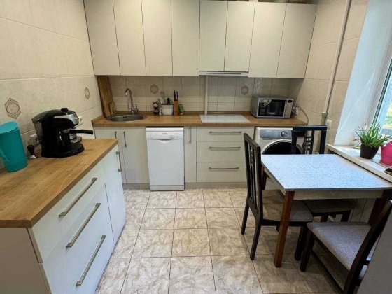 Продам 3к квартиру 75 кв м в высотке на Лагерке в Днепре Полигонная ул Днепр
