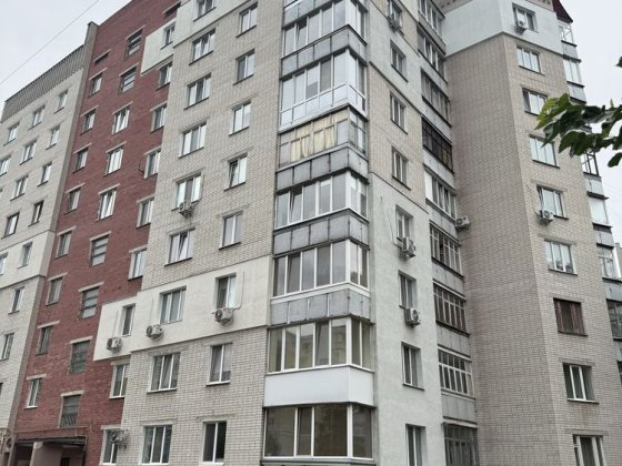 3 кім ЦЕНТР 96м вул.Коцюбинського Чернигов
