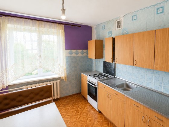Продаж 3-кімнатної квартири, 68 м², вул. Космонавтів, цегляний будинок Чернігів