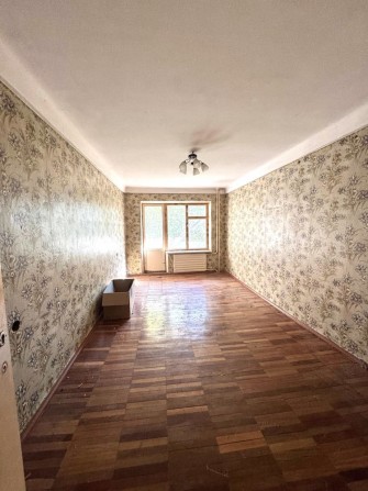 Продается 3 ком квартира в Осипенковском р-не по улице Рустави - фото 1