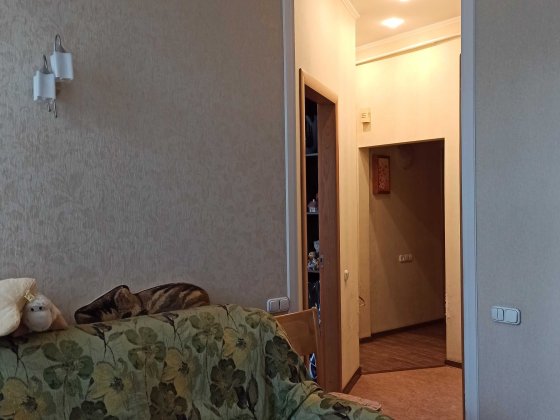 Продам квартиру в центрі міста, 35м2, ремонт, меблі, автономне опалення, власник Дніпро
