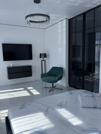 Продаж дизайнерської 1к квартири в  ЖК Смарт Сітті. - фото 1